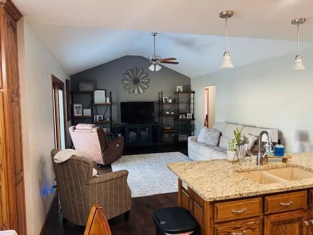 $245,000 | 200 West Lexington Drive, Girard, KS 66743