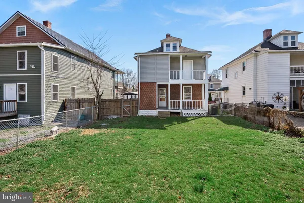 $389,990 | 317 Gray Avenue, Winchester, VA 22601