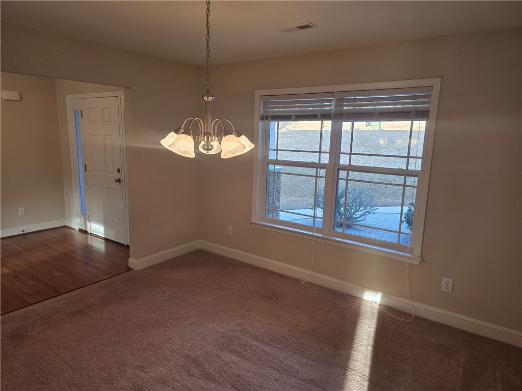 327 Fox Run Road Walhalla, SC 29691 - Photo 5 of 16