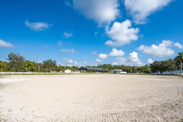 $950 | 1666 C Road, Loxahatchee Groves, FL 33470