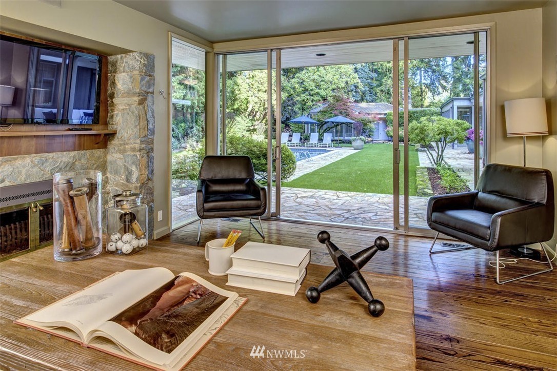 1019 Evergreen Point Road Medina, WA 98039 - Photo 17 of 25