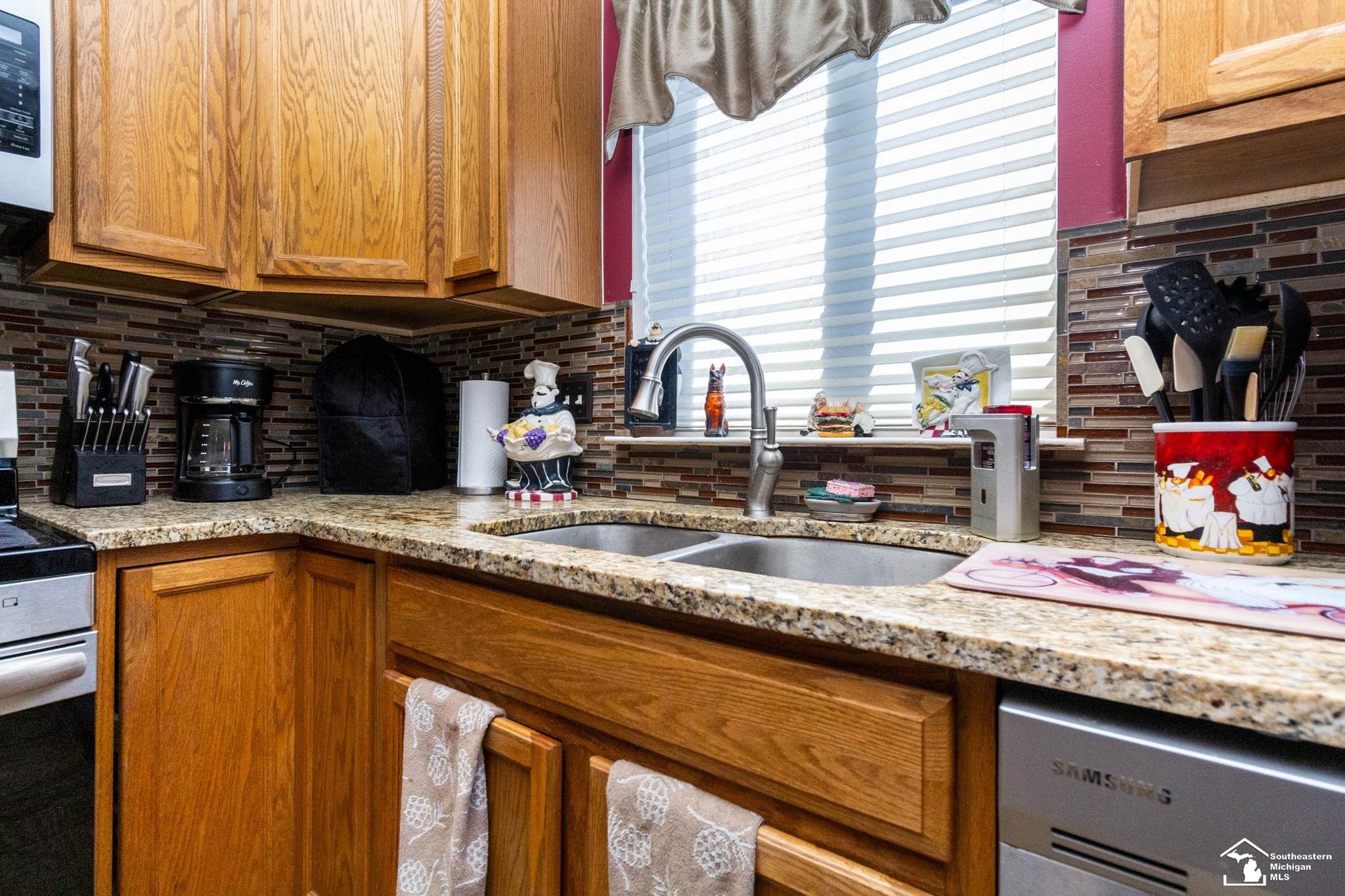 4035 Stone Post Road Newport, MI 48166 - Photo 26 of 46 50202124-0e183f23-7661-4e93-9af2-c88e04a816f1.JPG