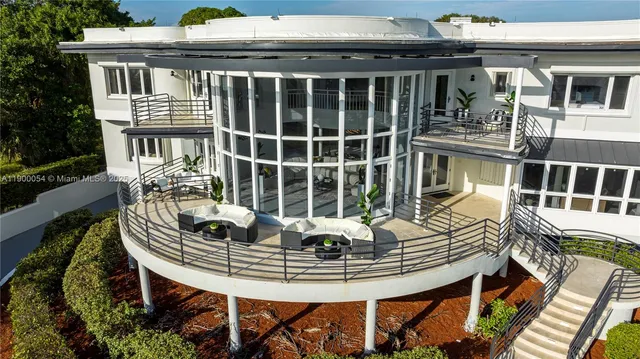 $29,995 | 2827 South Indian River Drive, Fort Pierce, FL 34982