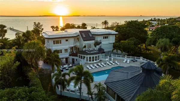 $29,995 | 2827 South Indian River Drive, Fort Pierce, FL 34982