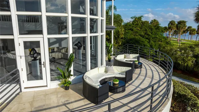 $29,995 | 2827 South Indian River Drive, Fort Pierce, FL 34982