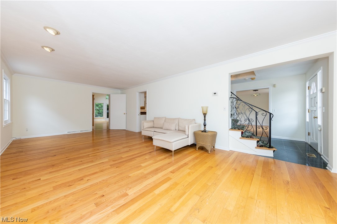 2589 Norfolk Road Cleveland, OH 44106 - Photo 18 of 35 Gallery Image 18