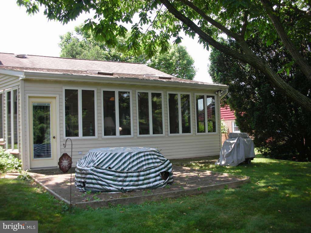 407 Arrowhead Drive Lititz, PA 17543 - Photo 12 of 12 Gallery Image 12