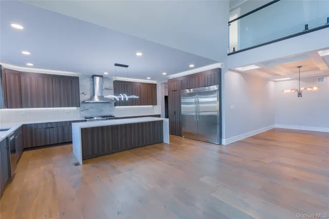 $1,999,999 | 80 Washington Boulevard, Commack, NY 11725