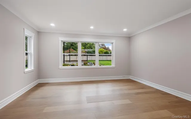 $1,999,999 | 80 Washington Boulevard, Commack, NY 11725