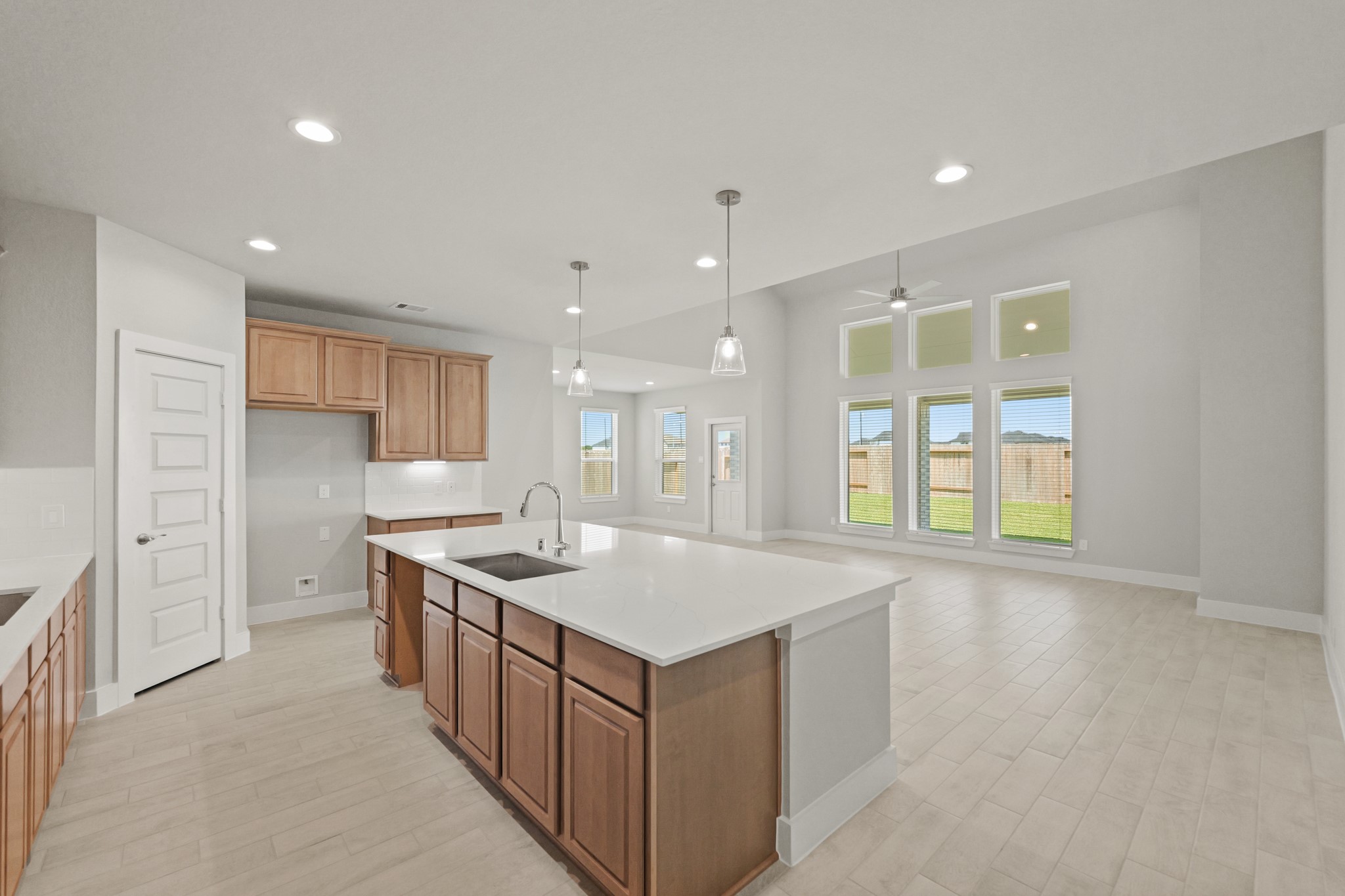 4615 Whisperwood Drive Rosenberg, TX 77471 - Photo 7 of 50