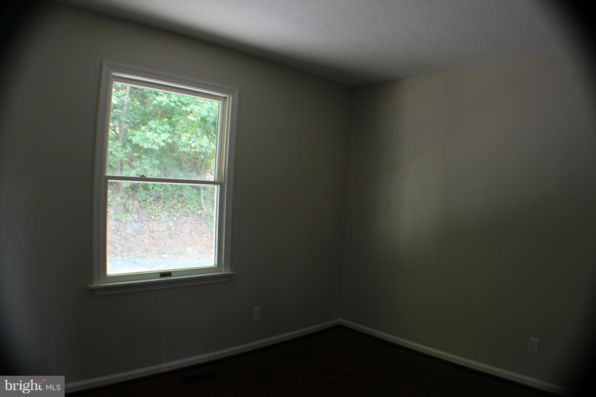 111 Dragons Road Linden, VA 22642 - Photo 14 of 19 Bedroom