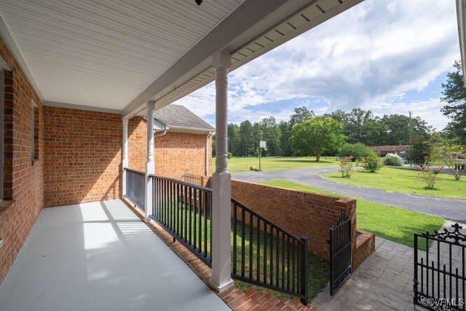 7018 West Quaker Road Disputanta, VA 23842 - Photo 3 of 42 Gallery Image 3