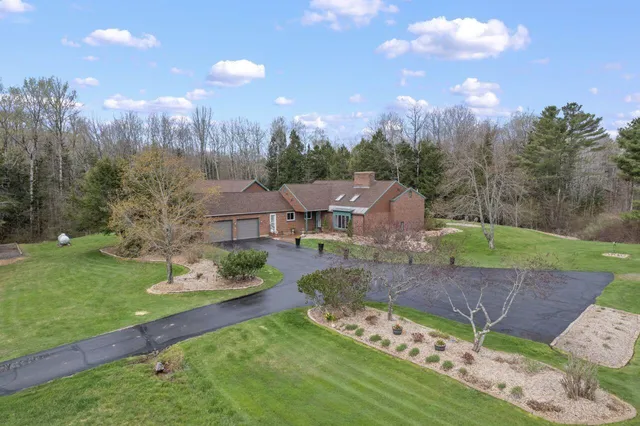 $2,000,000 | 46 Casco Road, Brunswick, ME 04011