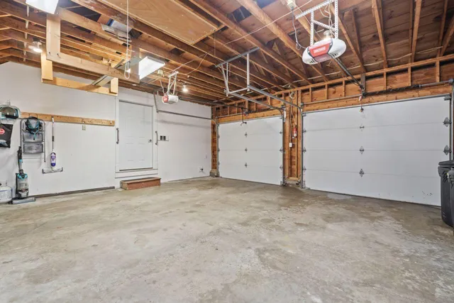 $2,000,000 | 46 Casco Road, Brunswick, ME 04011