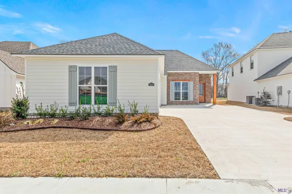 $339,999 | 3524 Waterbury Avenue, Baton Rouge, LA 70810