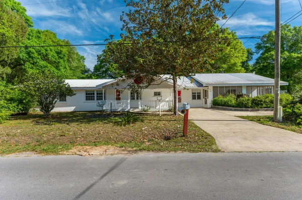 $285,000 | 578 Williams Avenue, Crestview, FL 32539