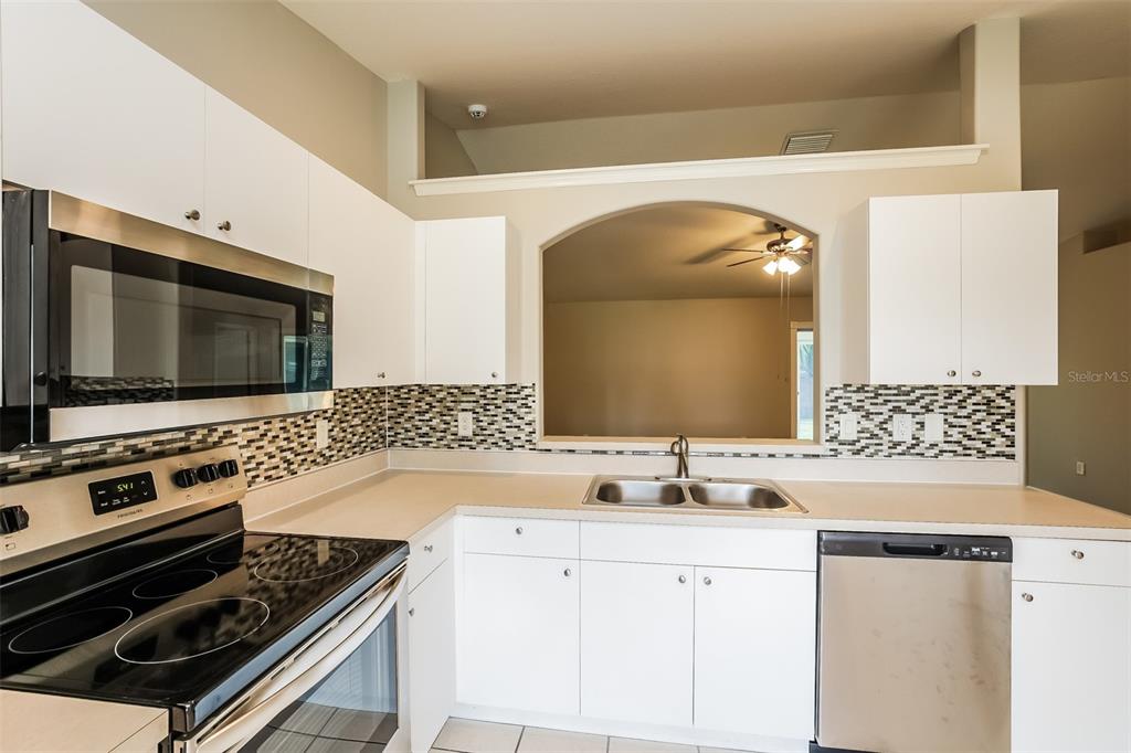 2533 Cincinnati Street North Port, FL 34286 - Photo 5 of 15