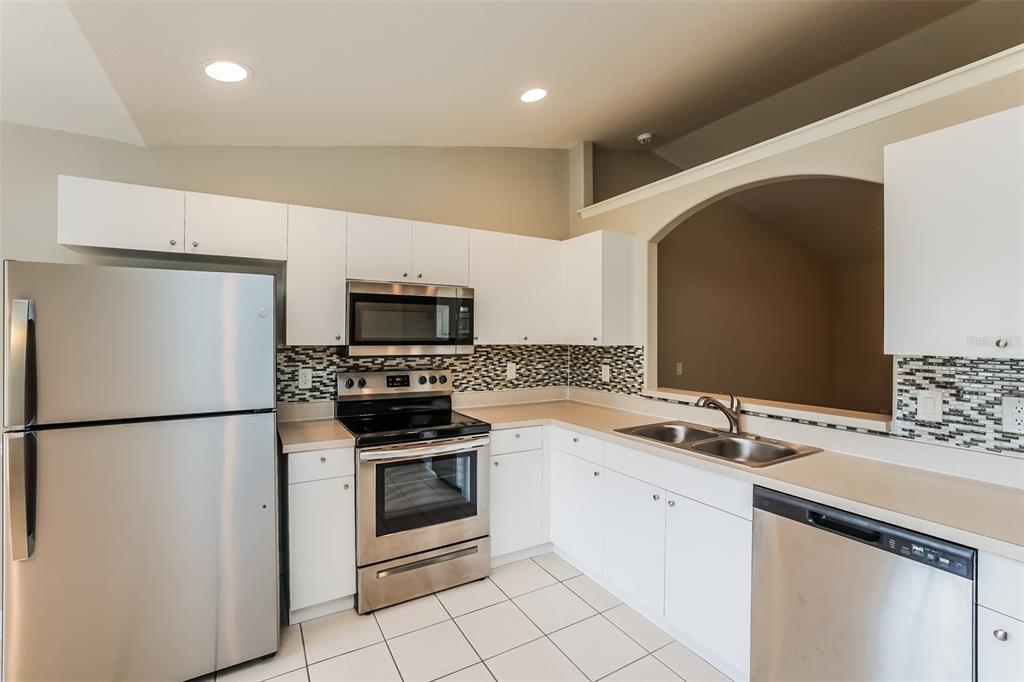 2533 Cincinnati Street North Port, FL 34286 - Photo 6 of 15