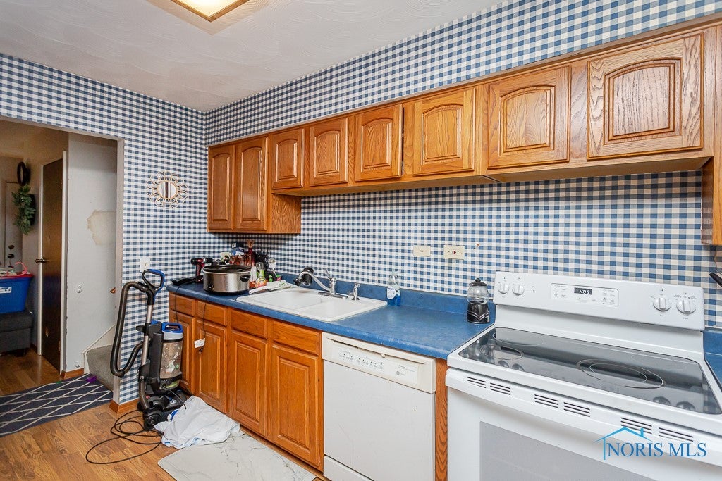 28796 Starlight Road Perrysburg, OH 43551 - Photo 9 of 17 Gallery Image 9