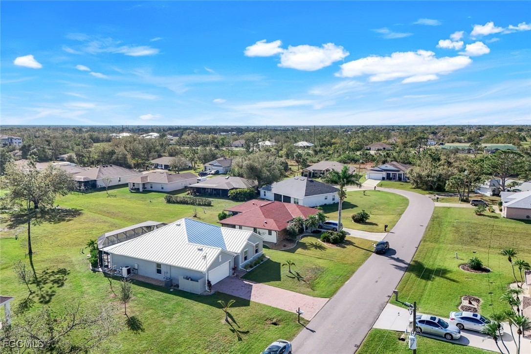 566 Corrientes Circle Punta Gorda, FL 33983 - Photo 7 of 36 a view of a city