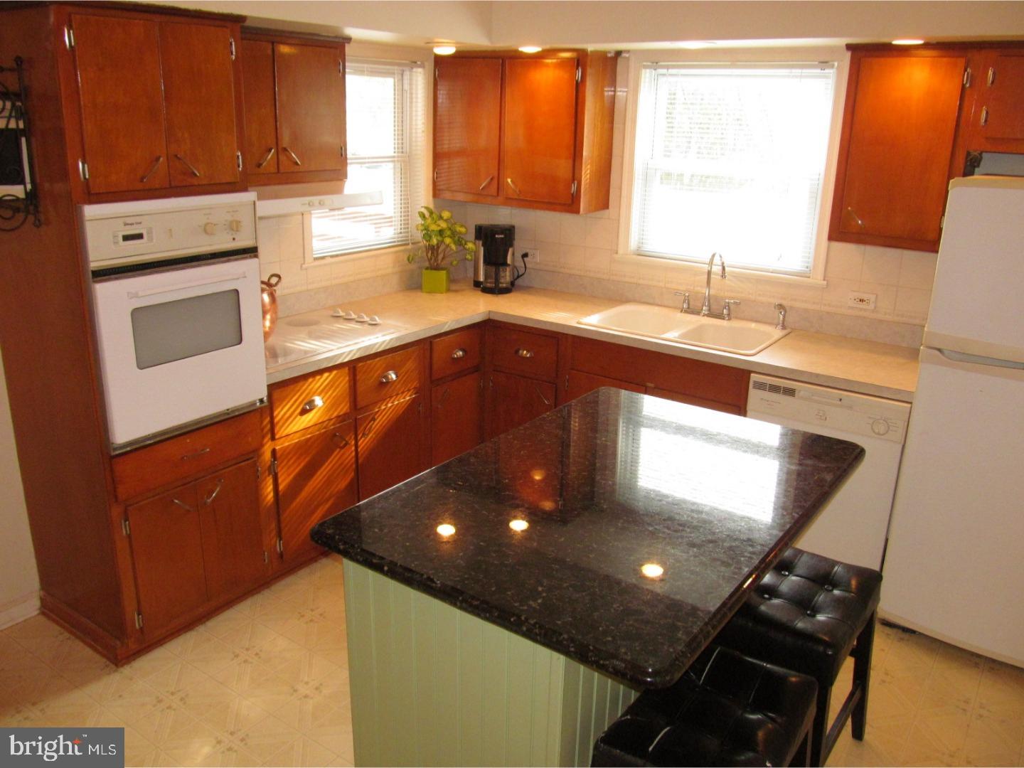 204 West Providence Road Aldan, PA 19018 - Photo 8 of 25 Kitchen