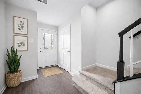$324,900 | 233 Chesna Drive, Pittsburgh, PA 15234