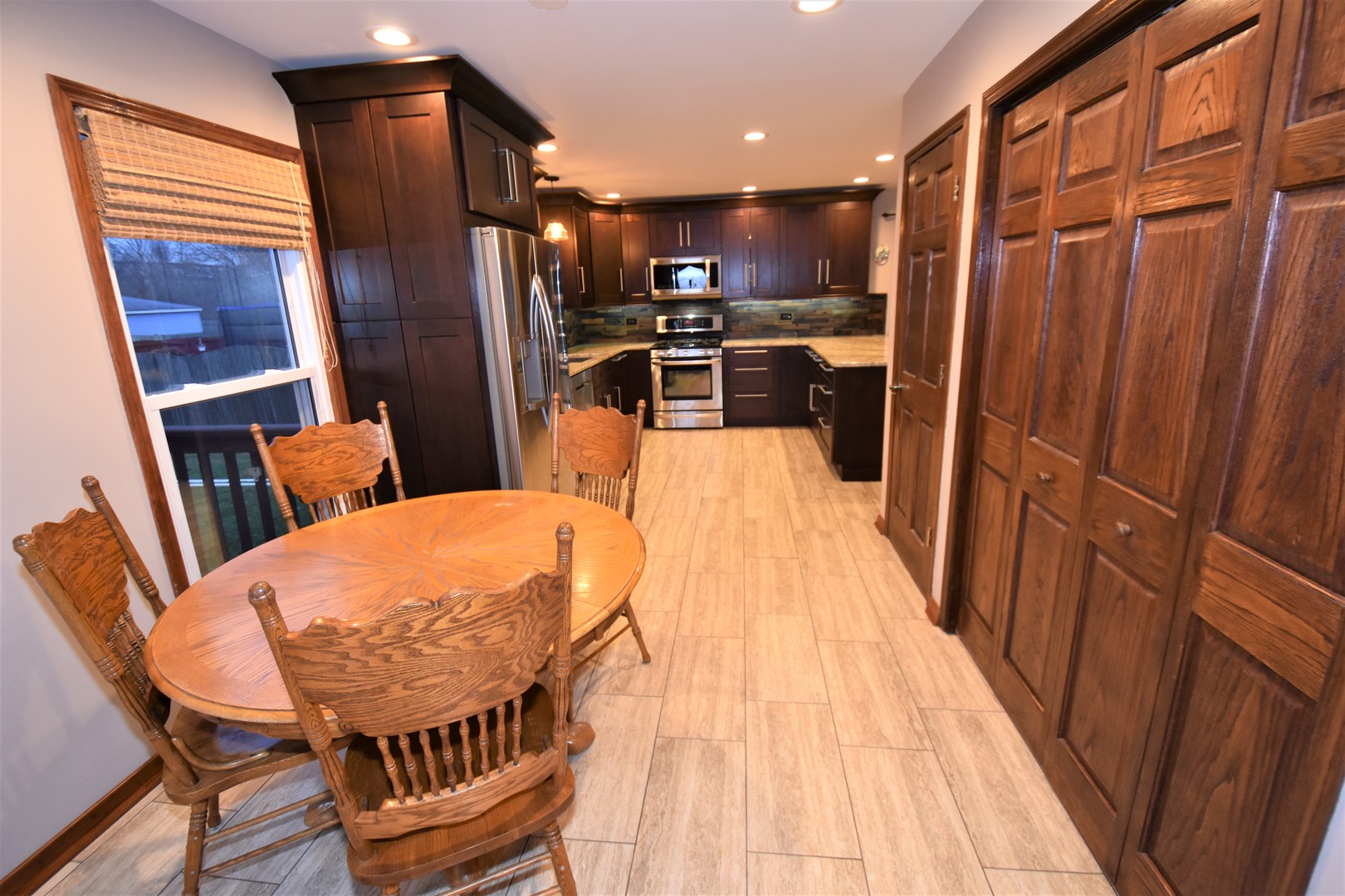 S061 Beverly Street Wheaton, IL 60187 - Photo 5 of 17