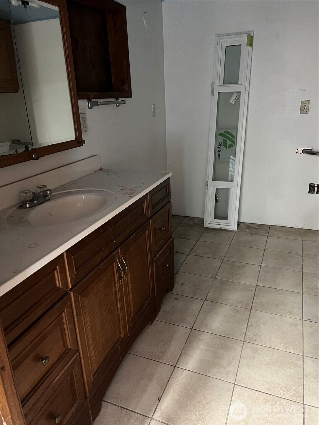 1412 29th Street Anacortes, WA 98221 - Photo 13 of 26