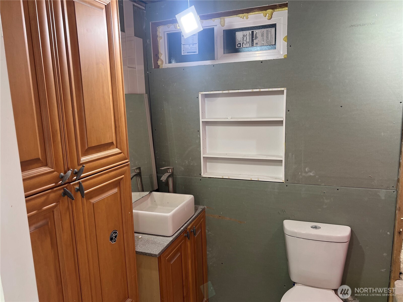 1412 29th Street Anacortes, WA 98221 - Photo 10 of 26