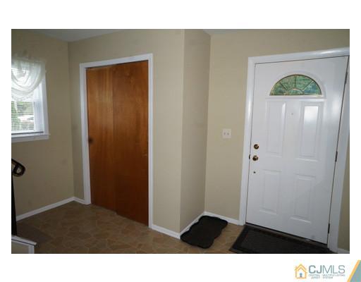 52 Foley Avenue Edison, NJ 08820 - Photo 10 of 19 Gallery Image 10