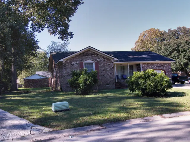 $289,900 | 9 Pequannock Road, Goose Creek, SC 29445