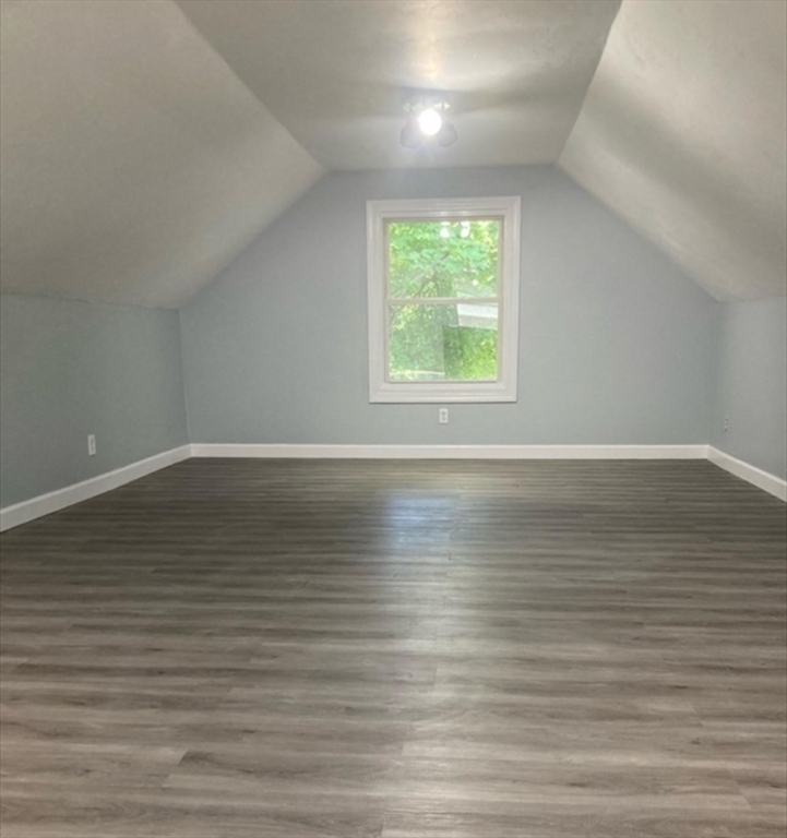 45 Pilgrim Avenue Worcester, MA 01604 - Photo 6 of 13