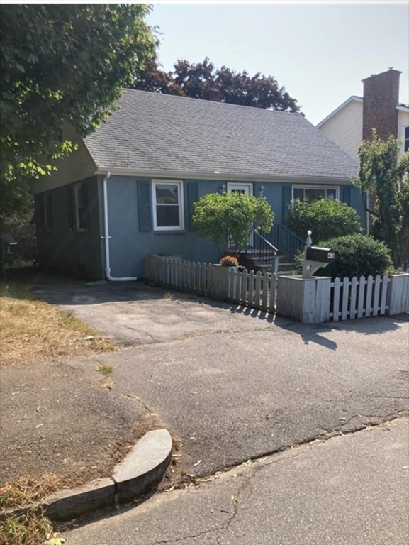 45 Pilgrim Avenue Worcester, MA 01604 - Photo 10 of 13