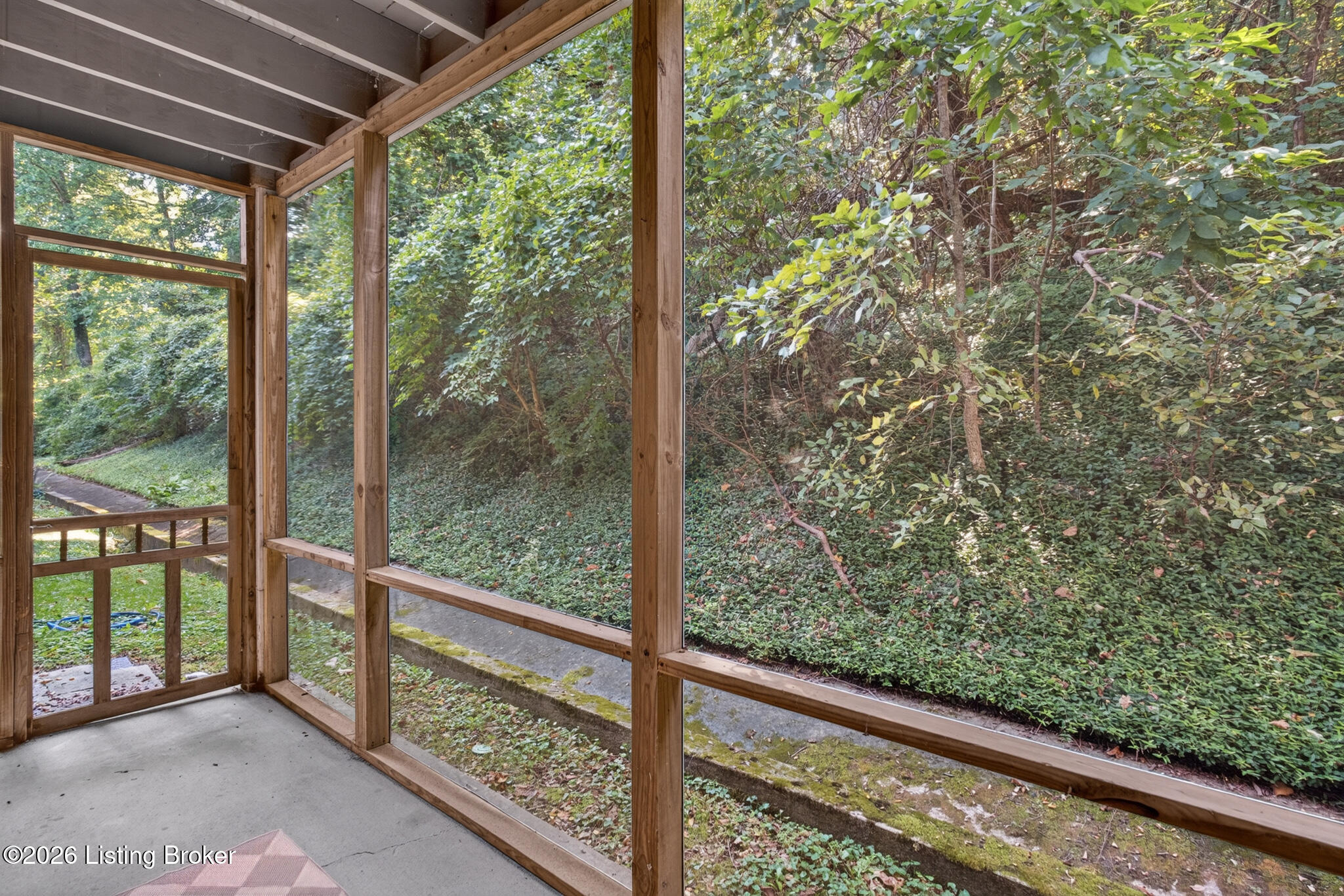410 Mockingbird Valley Road, Unit 11 Louisville, KY 40207 - Photo 26 of 28 Screened Porch