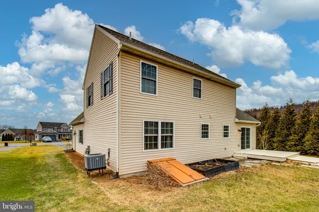 $425,000 | 201 Abbey Lane, Narvon, PA 17555