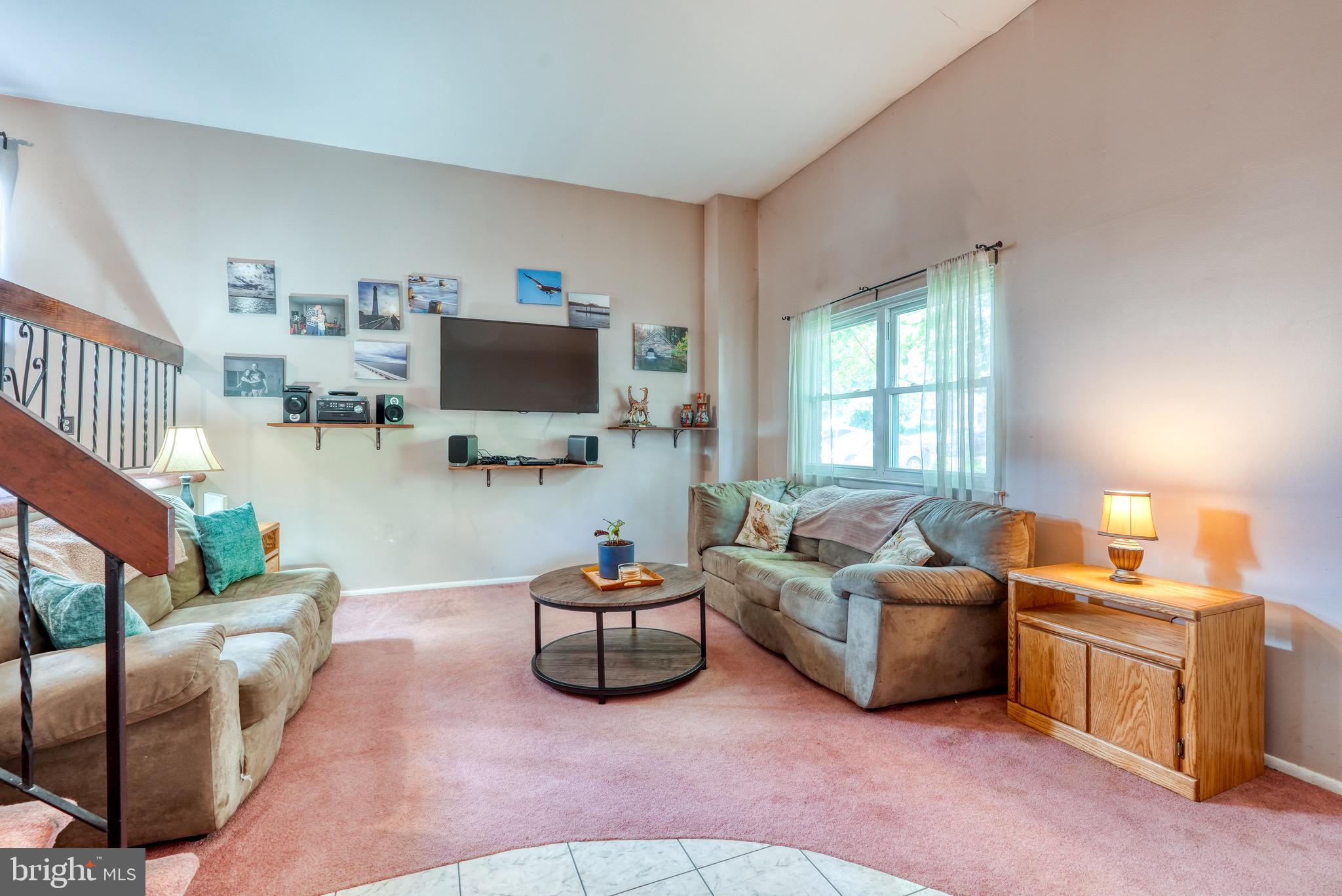5217 Bay Road, Unit N Bensalem, PA 19020 - Photo 22 of 48 Living Room