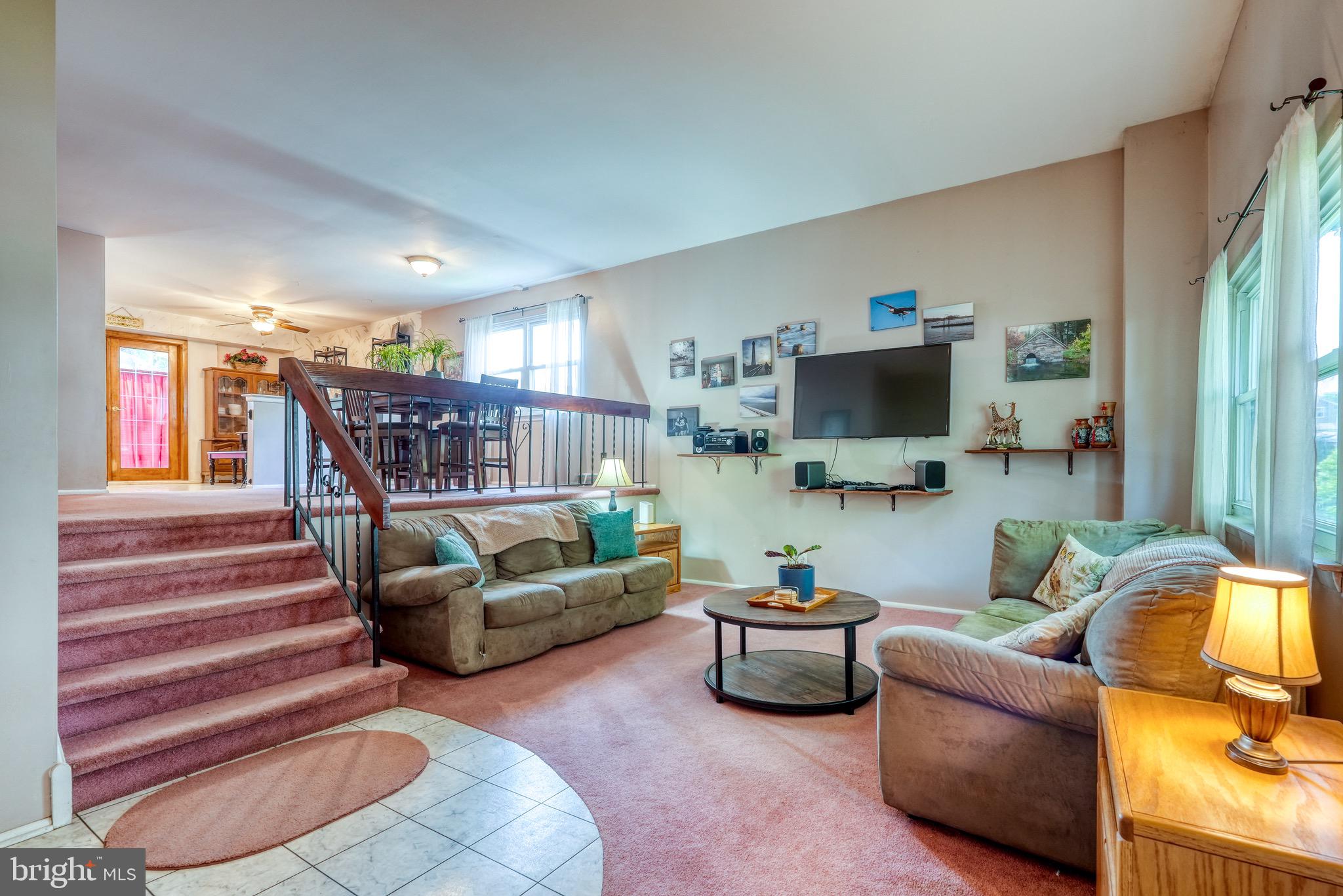 5217 Bay Road, Unit N Bensalem, PA 19020 - Photo 23 of 48 Living Room