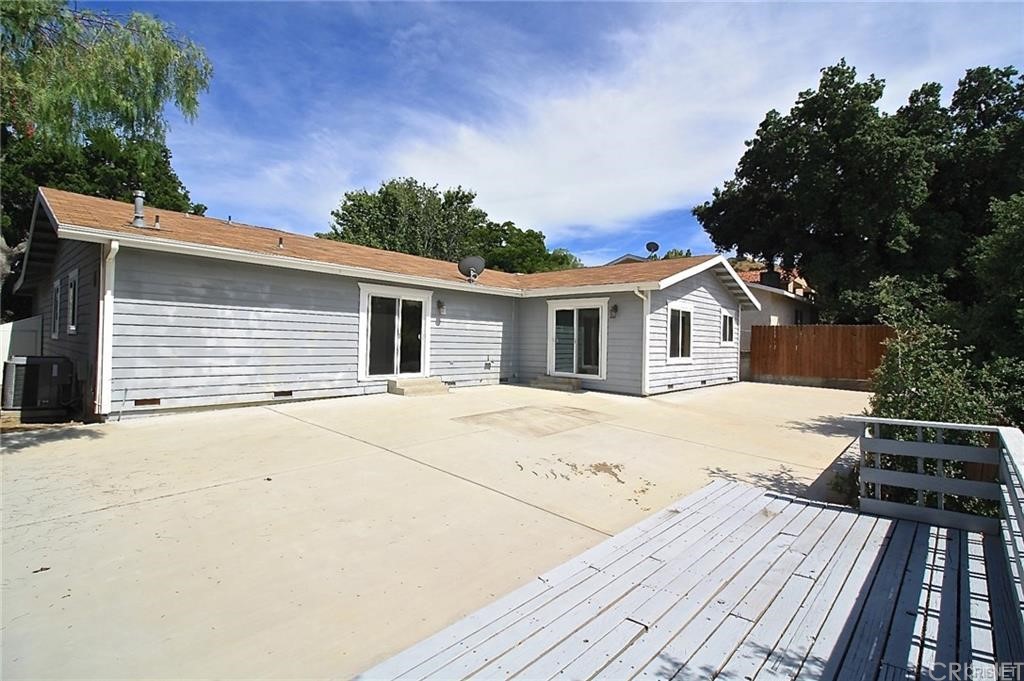 3553 Elm Drive Calabasas, CA 91302 - Photo 16 of 17