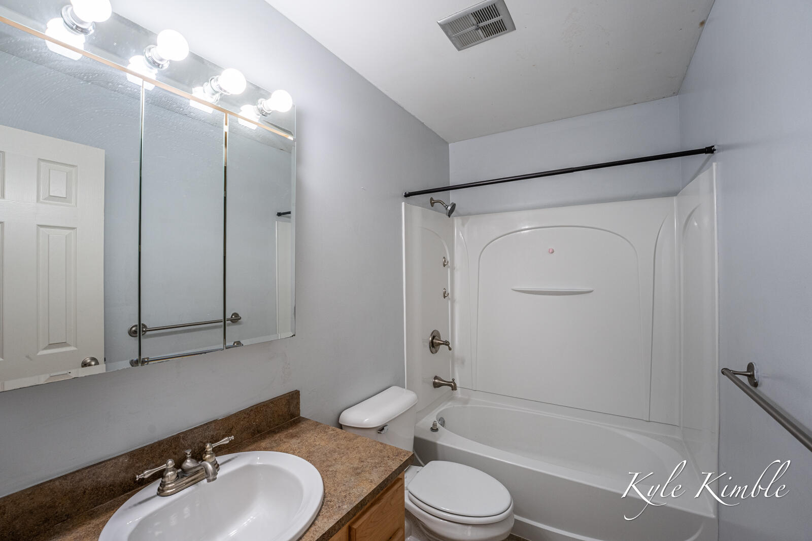 4569 Moffett Road Northwest, Unit 97 Comstock Park, MI 49321 - Photo 12 of 28 4569 Moffett-17