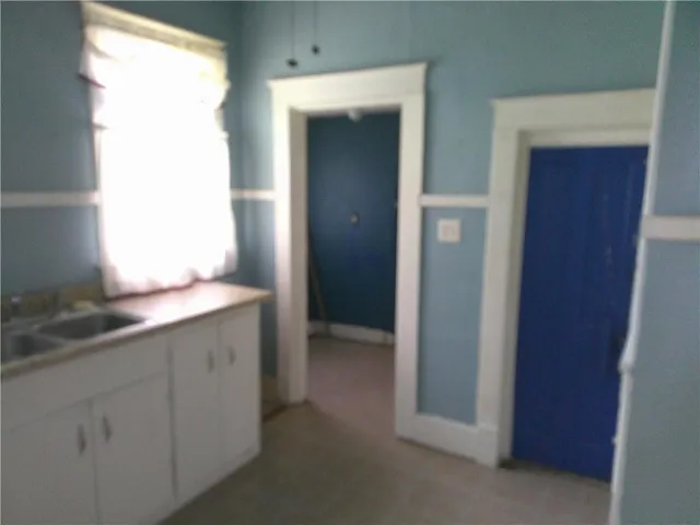 $12,000 | 1200 West Myrtle Street, Independence, KS 67301