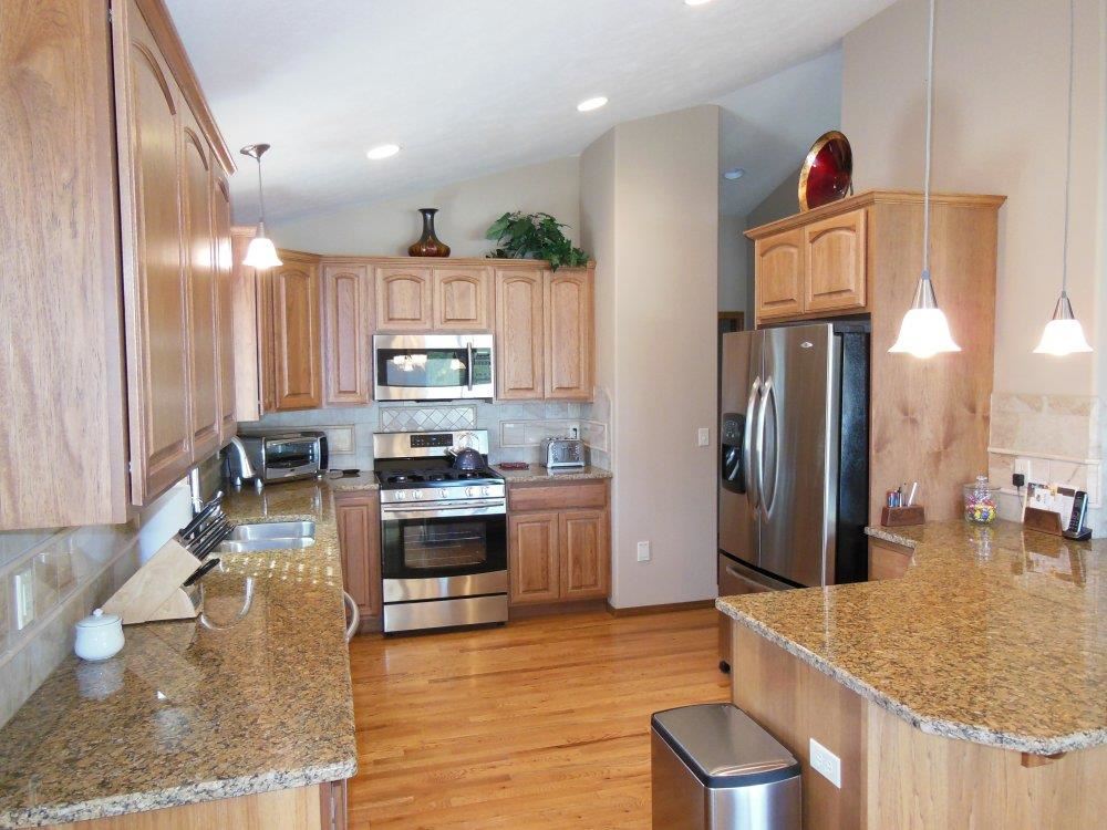 319 Parker Court Colbert, WA 99005 - Photo 4 of 20 Gallery Image 4