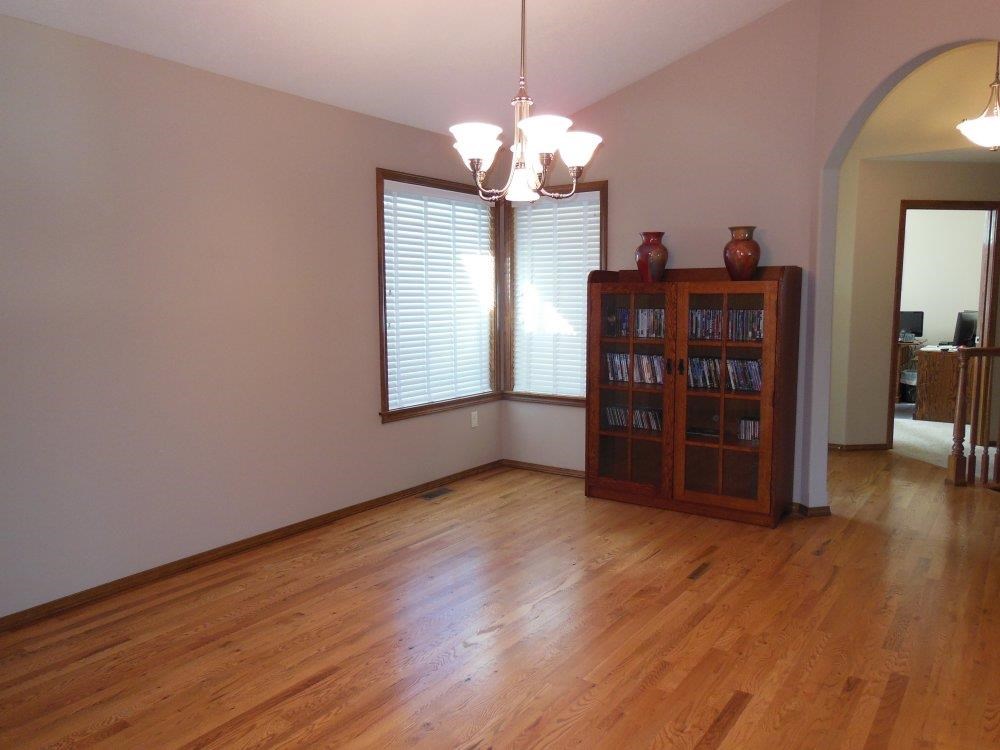 319 Parker Court Colbert, WA 99005 - Photo 8 of 20 Gallery Image 8