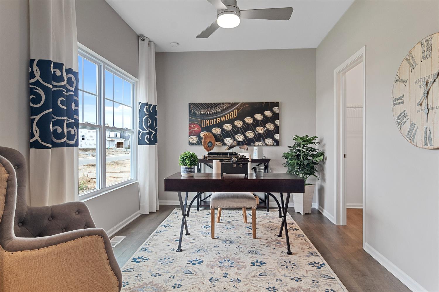 8681 Burr Rdg Circle Crown Point, IN 46307 - Photo 2 of 23 a living room with furniture and a window