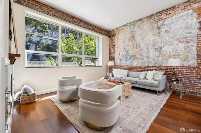 $1,395,000 | 25 Hotaling Place, Unit C, San Francisco, CA 94111