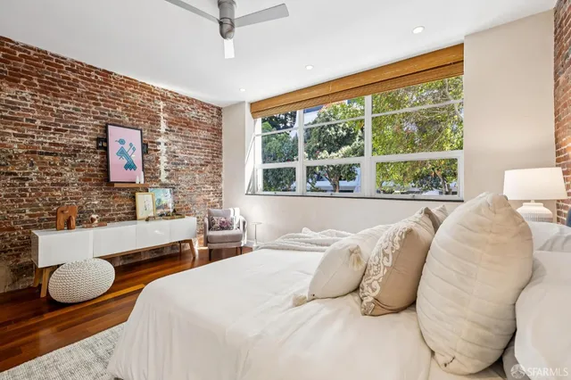 $1,395,000 | 25 Hotaling Place, Unit C, San Francisco, CA 94111