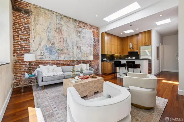 $1,395,000 | 25 Hotaling Place, Unit C, San Francisco, CA 94111