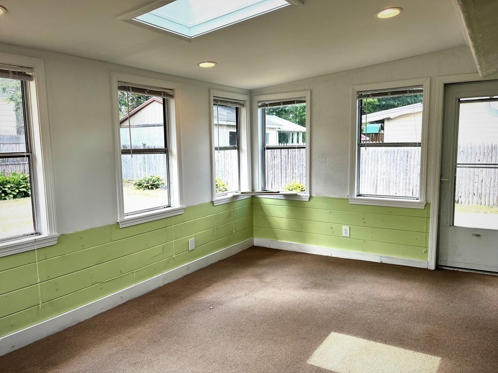 6 McDevitt Road Randolph, MA 02368 - Photo 17 of 21