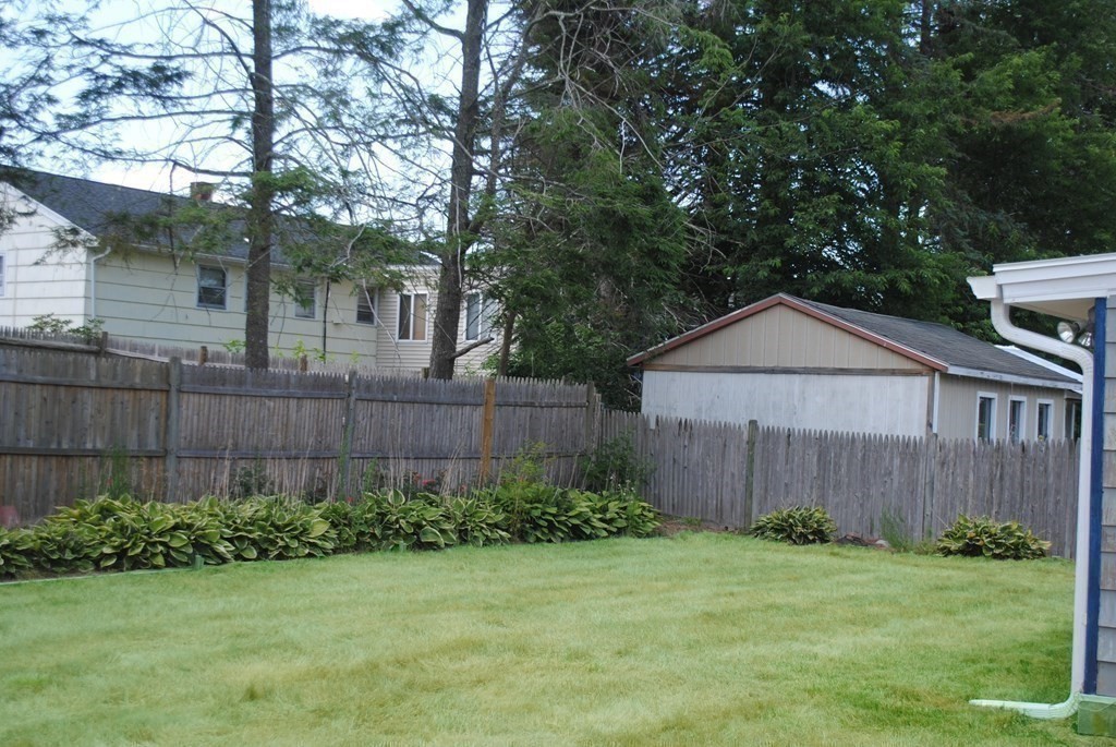 6 McDevitt Road Randolph, MA 02368 - Photo 19 of 21