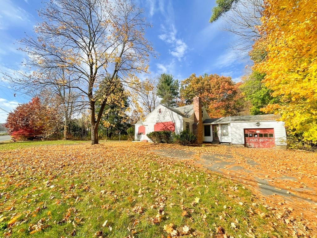 456 N Road Westfield, MA 01085 - Photo 5 of 12