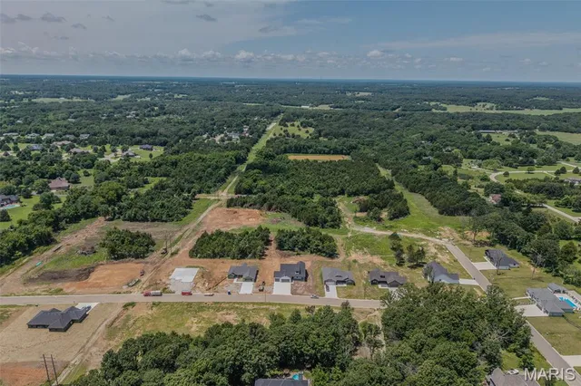 $445,000 | 1817 Vadie Avenue, Lebanon, MO 65536